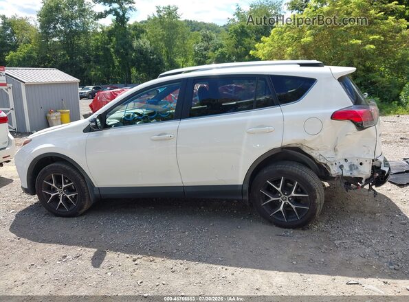 JTMJFREV6JJ187719 2018 TOYOTA RAV4 White 