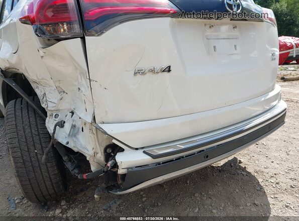 JTMJFREV6JJ187719 2018 TOYOTA RAV4 White Vista frontal