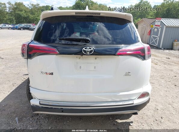 JTMJFREV6JJ187719 2018 TOYOTA RAV4 White 