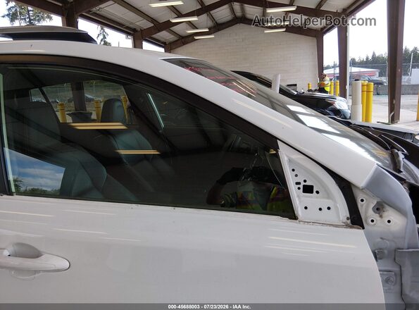 JTMJFREV9HJ162436 2017 TOYOTA RAV4 White Vista interior de 360 grados