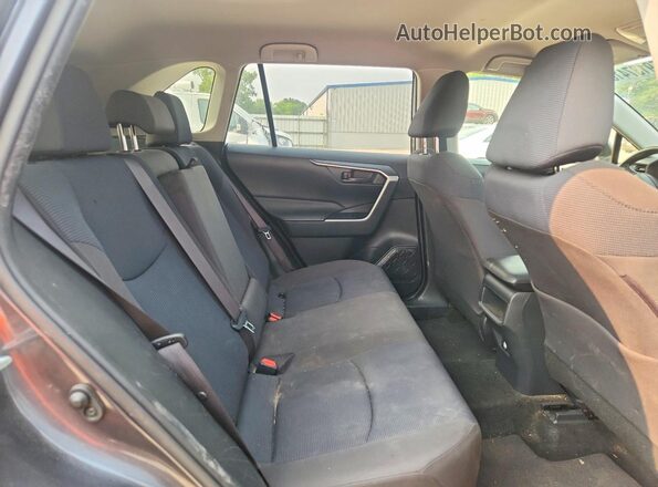 JTMK1RFV9KD033345 2019 TOYOTA RAV4 Silver Widok wnętrza z tyłu