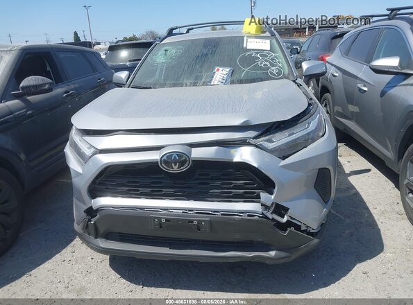 JTMMWRFV3SD338348 2025 TOYOTA RAV4 HYBRID Silver Սալոնի հետևի տեսք