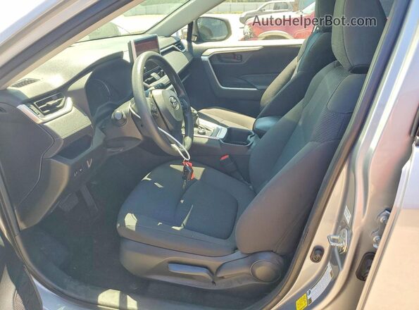 JTMMWRFV4PD185602 2023 TOYOTA RAV4 Silver Սալոնի դիմացի տեսք