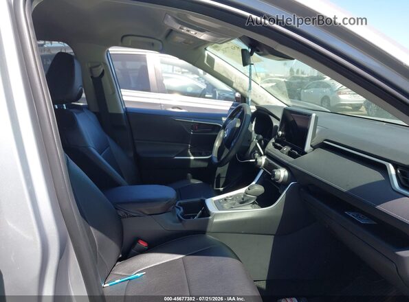 JTMMWRFV9RD221805 2024 TOYOTA RAV4 HYBRID Silver Սալոնի դիմացի տեսք