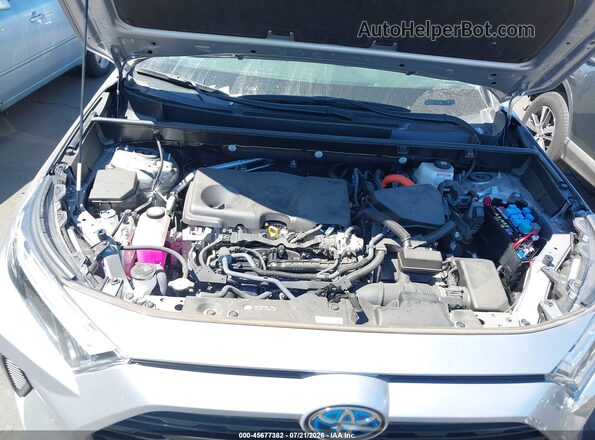 JTMMWRFV9RD221805 2024 TOYOTA RAV4 HYBRID Silver Հետևի տեսք