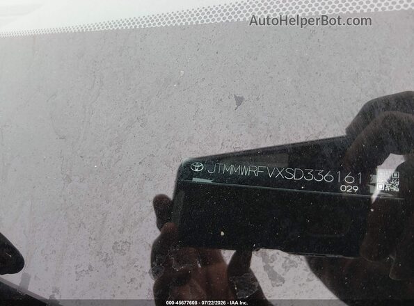 JTMMWRFVXSD336161 2025 TOYOTA RAV4 HYBRID Gray Вид підкапотного простору