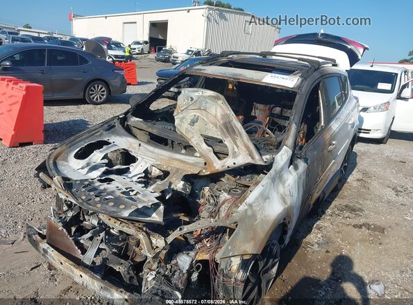 JTMNFREV8JJ186900 2018 TOYOTA RAV4 White Դիմացի տեսք