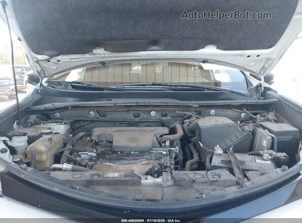 JTMNFREV8JJ741263 2018 TOYOTA RAV4 White უკანა ხედი