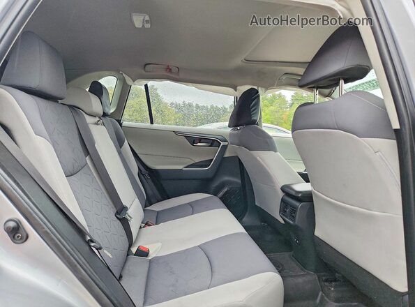 JTMP1RFV1LD527691 2020 TOYOTA RAV4 Silver უკანა სალონის ხედი