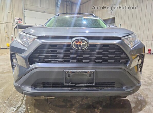 JTMP1RFV5KD021098 2019 TOYOTA RAV4 Gray Widok z przodu