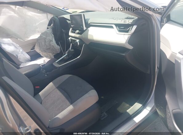 JTMP1RFV5KD028097 2019 TOYOTA RAV4 Silver Սալոնի դիմացի տեսք