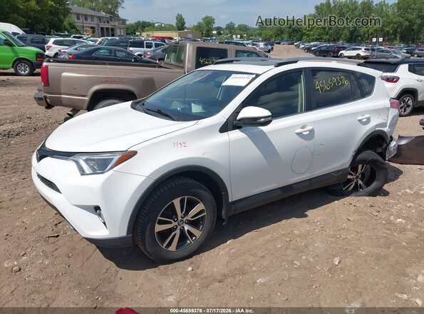 JTMRFREV2HJ709842 2017 TOYOTA RAV4 Белый Передняя левая четверть