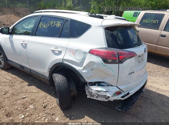 JTMRFREV2HJ709842 2017 TOYOTA RAV4 Белый Вид спереди