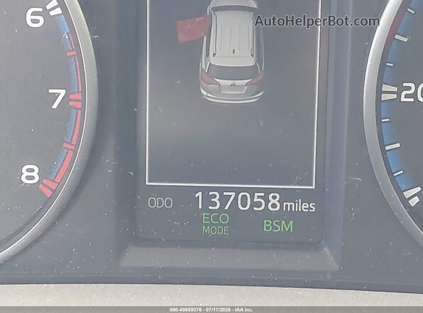 JTMRFREV2HJ709842 2017 TOYOTA RAV4 Белый 