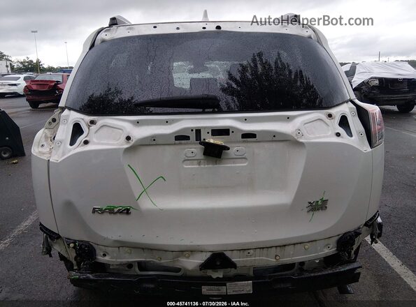 JTMRFREV2JD234133 2018 TOYOTA RAV4 Белый Вид спереди