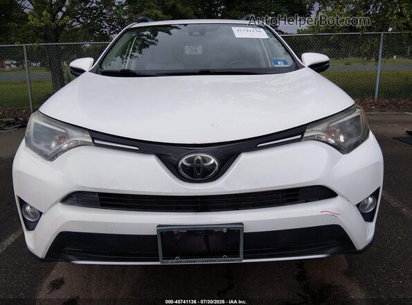 JTMRFREV2JD234133 2018 TOYOTA RAV4 Белый Вид щитка приборов