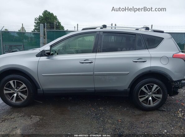 JTMRFREV2JJ235199 2018 TOYOTA RAV4 Silver 