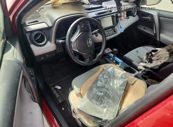 JTMRFREV3HJ112330 2017 TOYOTA RAV4 Red Dashboard view