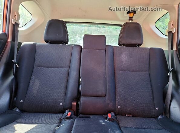 JTMRFREV6GJ055782 2016 TOYOTA RAV4 Orange Հետևի նստատեղերի տեսք