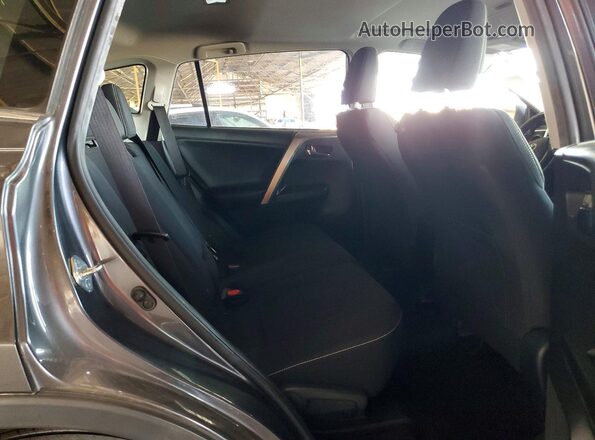 JTMRFREV6HD207575 2017 TOYOTA RAV4 Charcoal Հետևի նստատեղերի տեսք