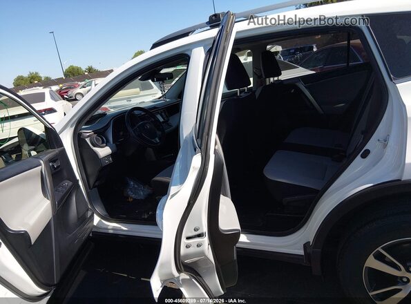 JTMRFREV6JJ220298 2018 TOYOTA RAV4 Белый Вид наклейки с VIN-кодом