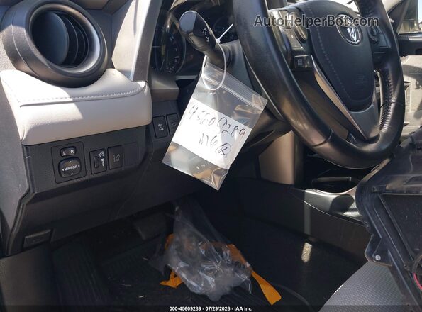 JTMRFREV6JJ220298 2018 TOYOTA RAV4 Белый 