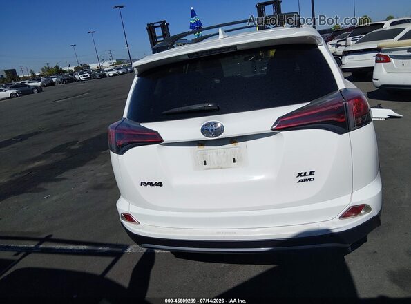 JTMRFREV6JJ220298 2018 TOYOTA RAV4 Белый 
