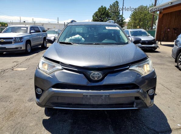 JTMRFREV7HD215393 2017 TOYOTA RAV4 Серый Вид спереди
