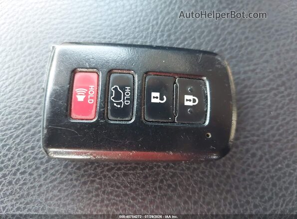 JTMRFREV7HJ711117 2017 TOYOTA RAV4 Gray Առջևի վահանակի տեսք