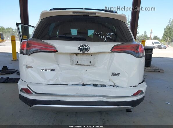 JTMRFREV8GD196660 2016 TOYOTA RAV4 White Front view