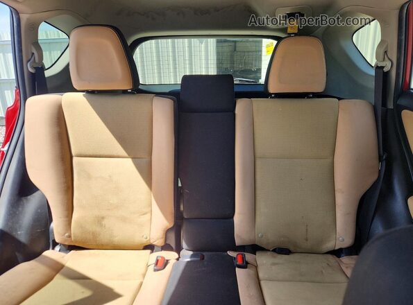 JTMRFREV8GJ053466 2016 TOYOTA RAV4 Red Вид задніх сидінь
