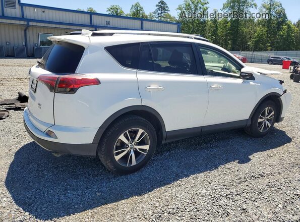 JTMRFREV9JJ256051 2018 TOYOTA RAV4 White Tył prawy