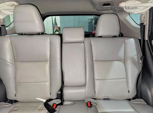 JTMRFREVXHD202489 2017 TOYOTA RAV4 Blue Widok tylnych siedzeń