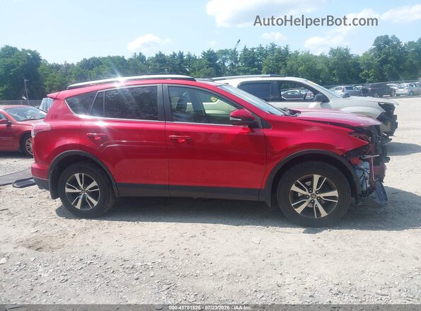 JTMRFREVXHJ175019 2017 TOYOTA RAV4 Red Вид задньої частини салону