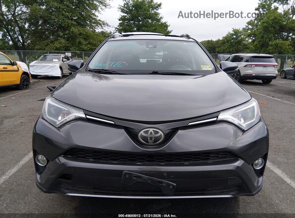 JTMRFREVXHJ702380 2017 TOYOTA RAV4 Gray Vista del cuadro de instrumentos