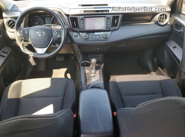 JTMRFREVXHJ713444 2017 TOYOTA RAV4 Gray Vista del salpicadero