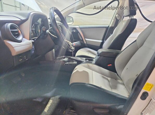 JTMRJREV2GD020895 2016 TOYOTA RAV4 White Widok wnętrza z przodu