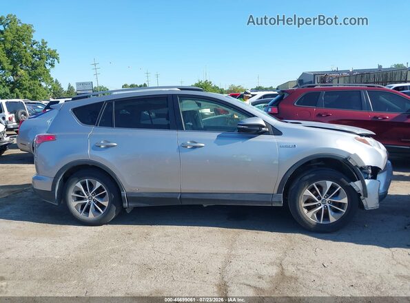 JTMRJREV3HD101017 2017 TOYOTA RAV4 HYBRID Silver Սալոնի հետևի տեսք