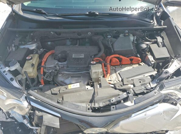 JTMRJREV5JD203327 2018 TOYOTA RAV4 Silver ძრავის განყოფილების ხედი