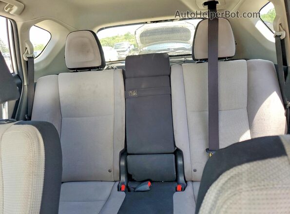 JTMRJREV7GD009603 2016 TOYOTA RAV4 Silver Widok tylnych siedzeń