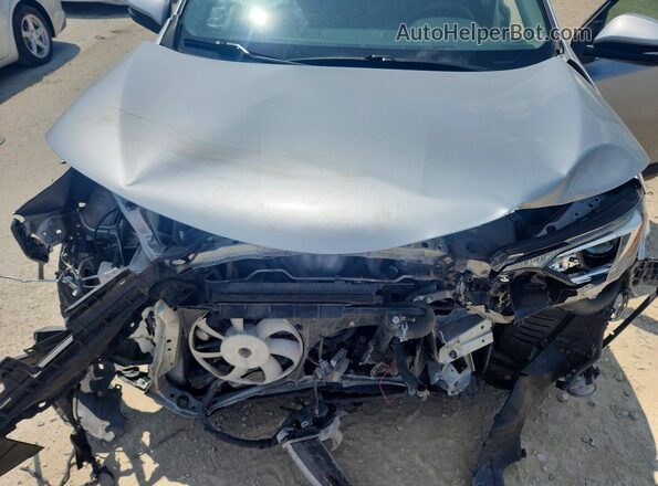JTMRJREV7GD016812 2016 TOYOTA RAV4 Silver Rear interior view