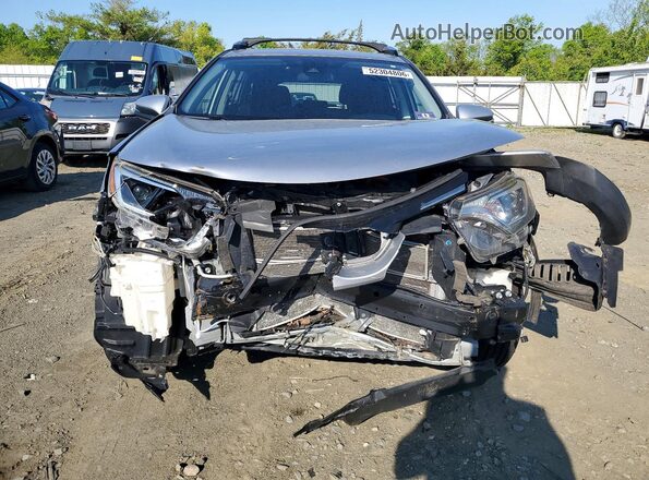 JTMRJREV7JD196753 2018 TOYOTA RAV4 Silver Вид спереду