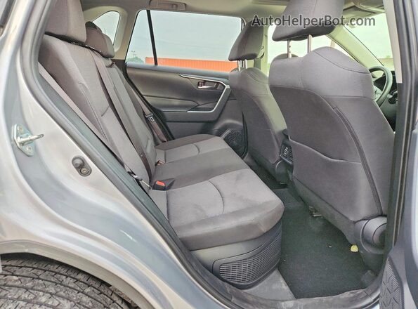 JTMRWRFV2ND155758 2022 TOYOTA RAV4 Silver უკანა სალონის ხედი