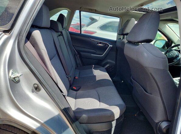 JTMRWRFV8KD005052 2019 TOYOTA RAV4 Silver Widok tylnych siedzeń