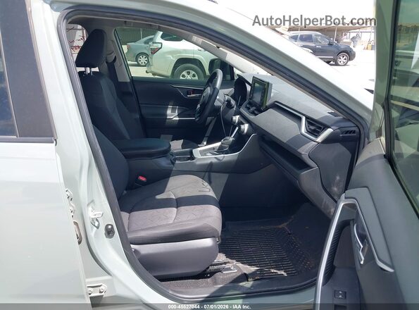 JTMW1RFV1MD073925 2021 TOYOTA RAV4 Gray Front interior view
