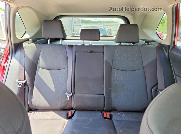 JTMW1RFV3KD511860 2019 TOYOTA RAV4 Red Vista de los asientos traseros