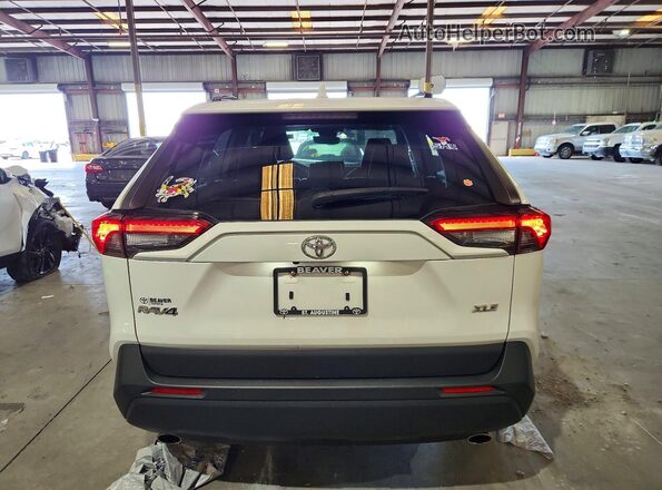 JTMW1RFV5KD016981 2019 TOYOTA RAV4 Белый Вид сзади