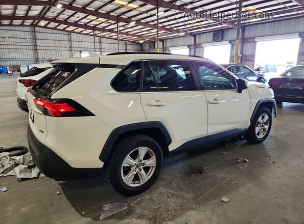 JTMW1RFV5KD016981 2019 TOYOTA RAV4 Белый Задняя правая четверть