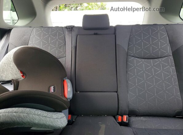JTMW1RFV7KJ016319 2019 TOYOTA RAV4 Синий Вид задних сидений