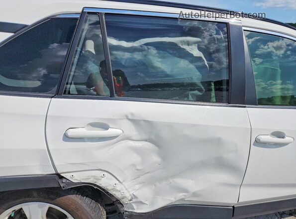 JTMW1RFV8LD059065 2020 TOYOTA RAV4 White Rear interior view